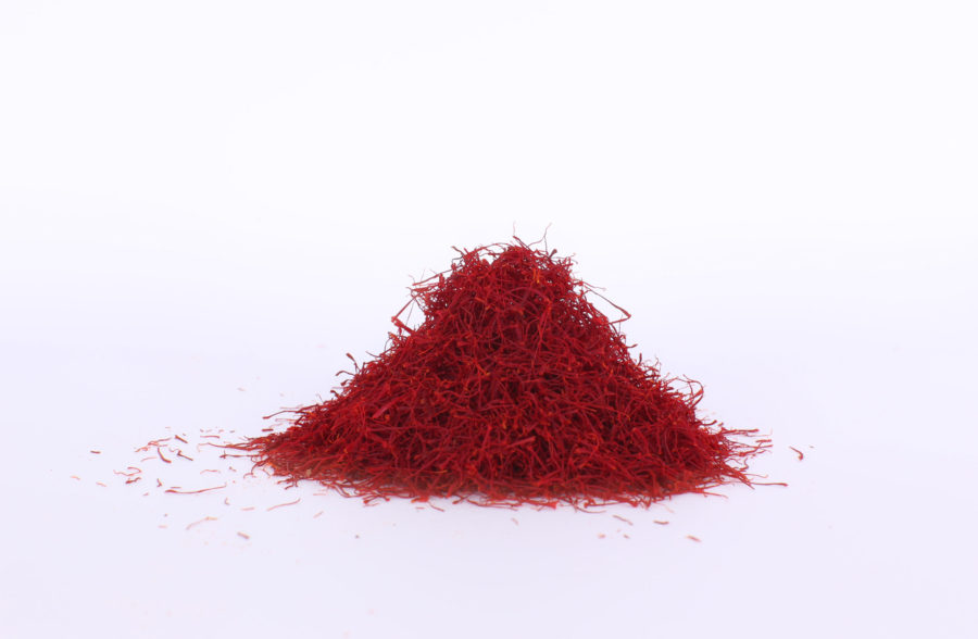 1 kilogram of fresh premium saffron